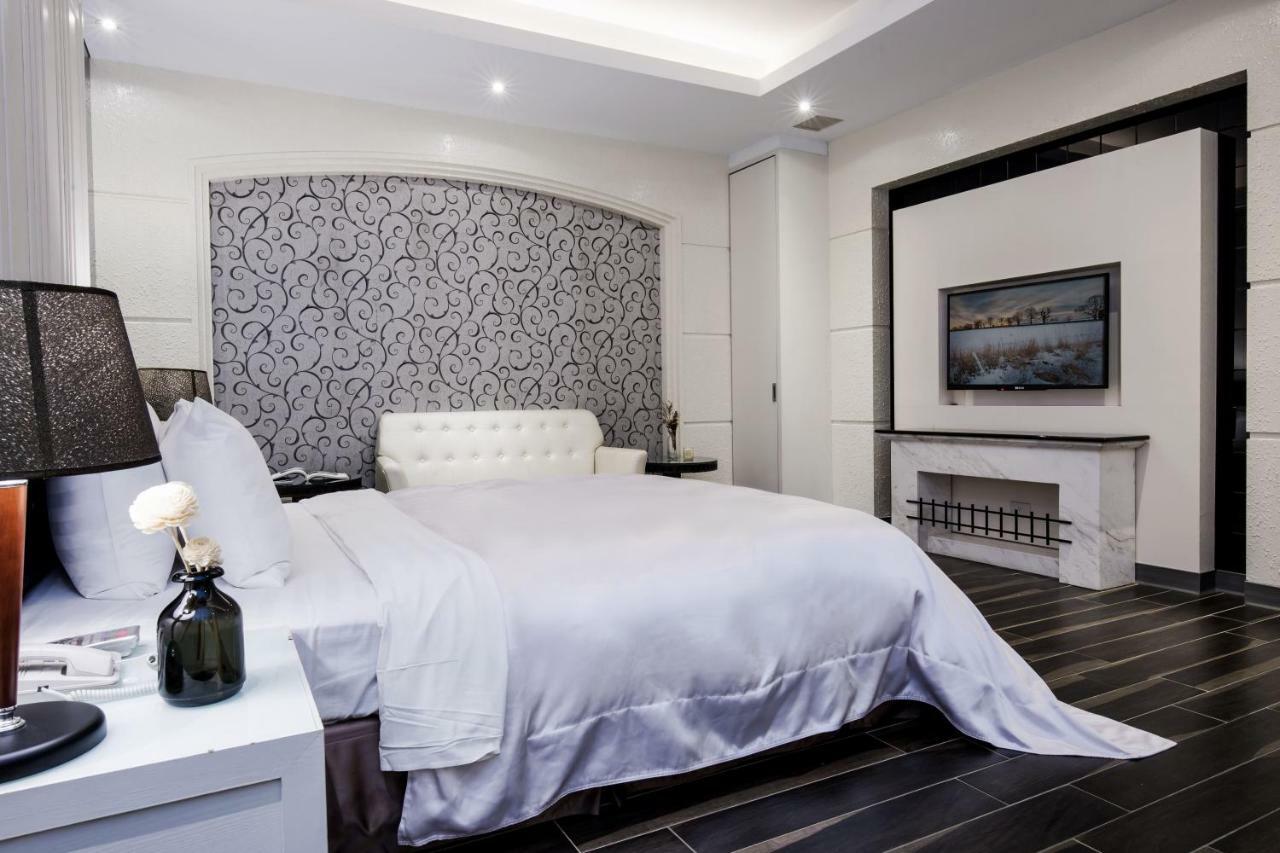 Duo Romance Hotel Hualien Exterior foto